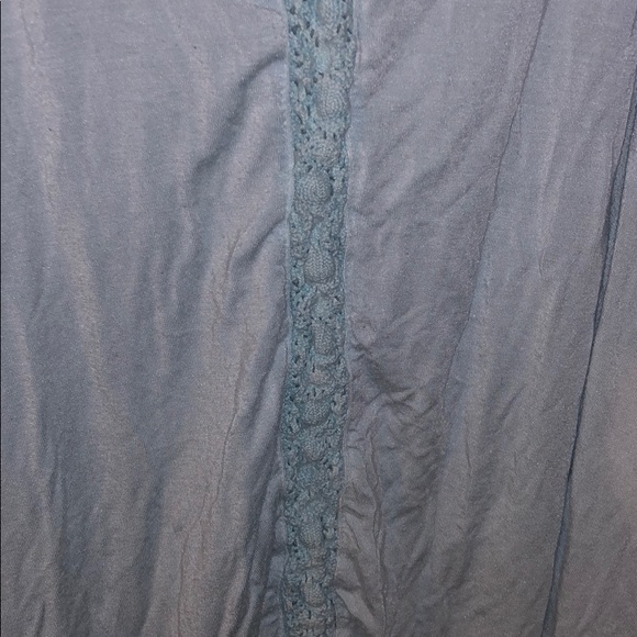 Tank - Picture 2 of 4